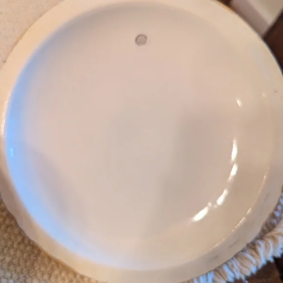 Vintage Hall Golden Globe Carbone covered casserole - Picture 5 of 13